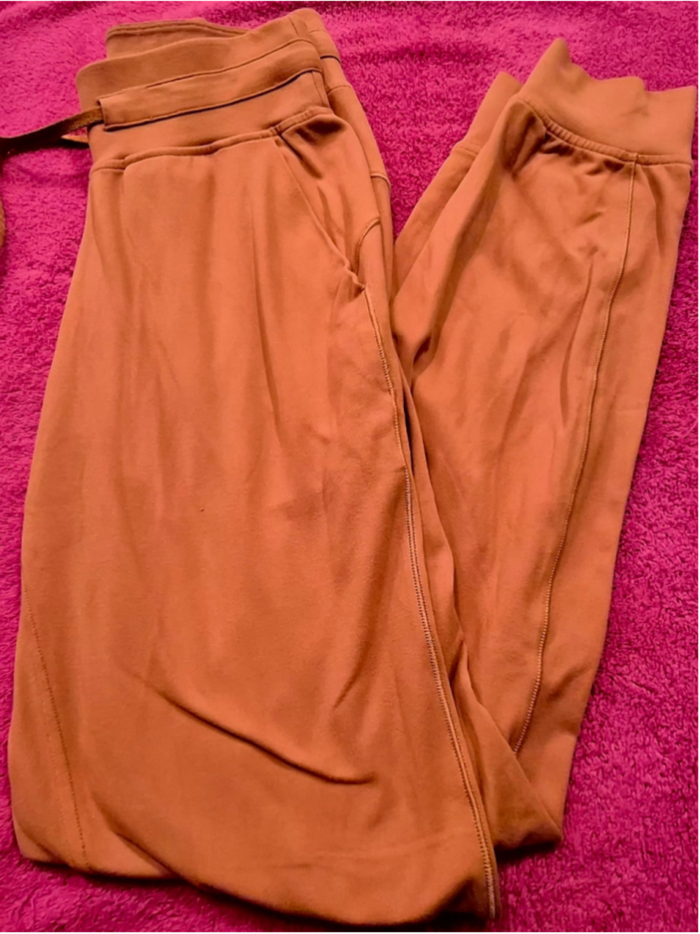 Women's Lululemon Joggers Size 4 Orange Pants
